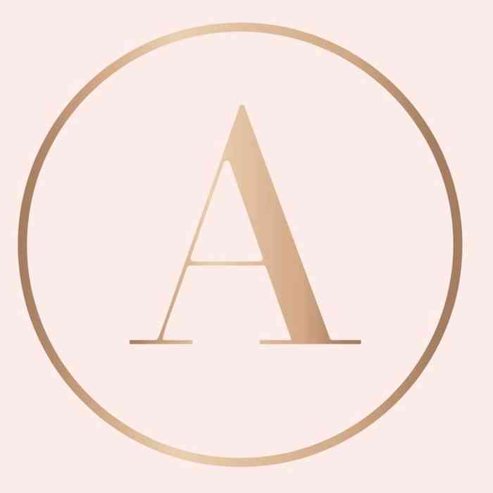 The promo code A’del Natural Cosmetic proposed by influencers and youtubers